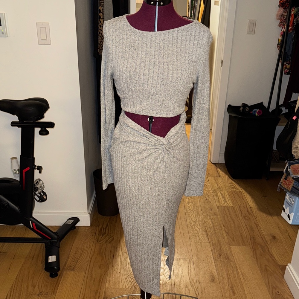 SHEIN Gray Ribbed Knit Midi Dress